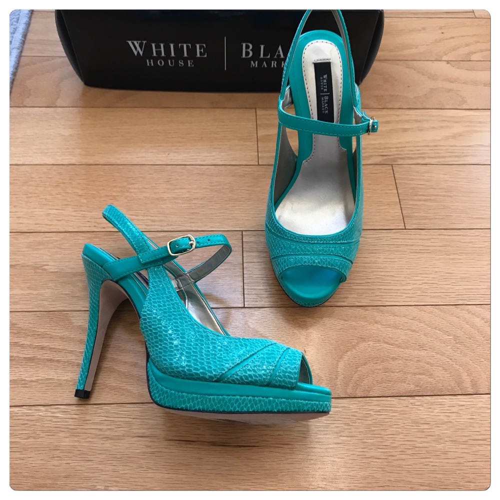 NWT, WHBM Beautiful Leather Aqua Green Heels!! - Picture 2 of 7